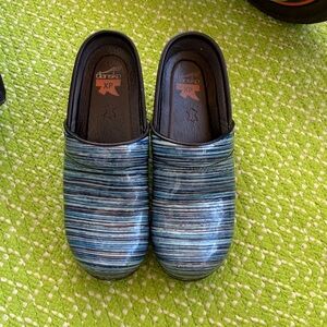 Dansko Blue Patterned clogs
